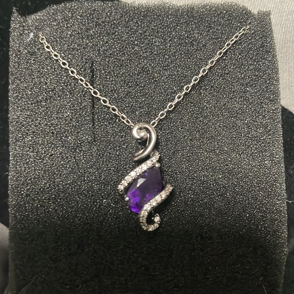 Enchanted Disney Villains Ursula Amethyst Necklace